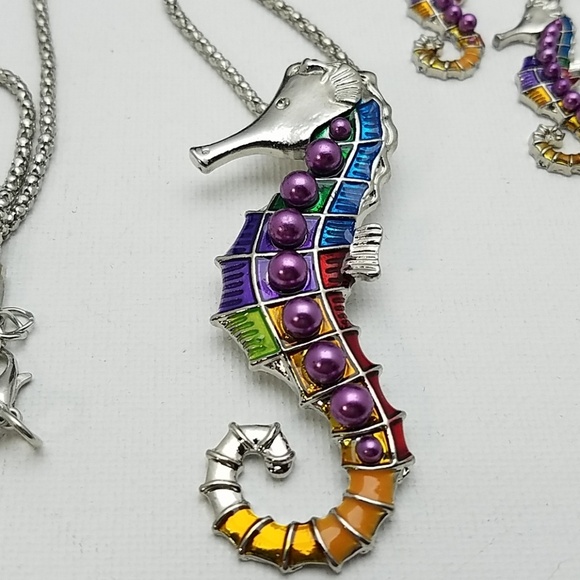Colorful Seahorse Silver Tone Necklace & Earrings - Picture 2 of 3